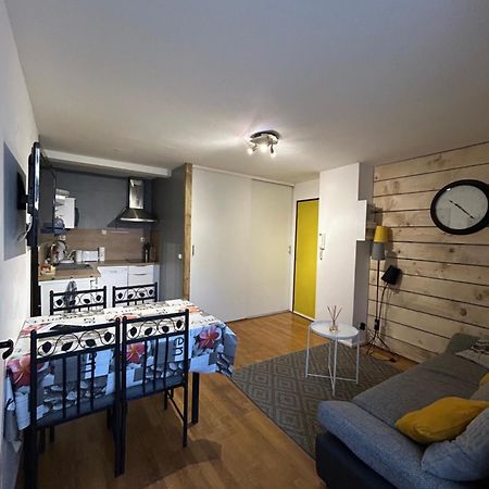 Bagnères-de-Luchon Appt Entier Rdc 1 Chambre Allee D'Etigny מראה חיצוני תמונה